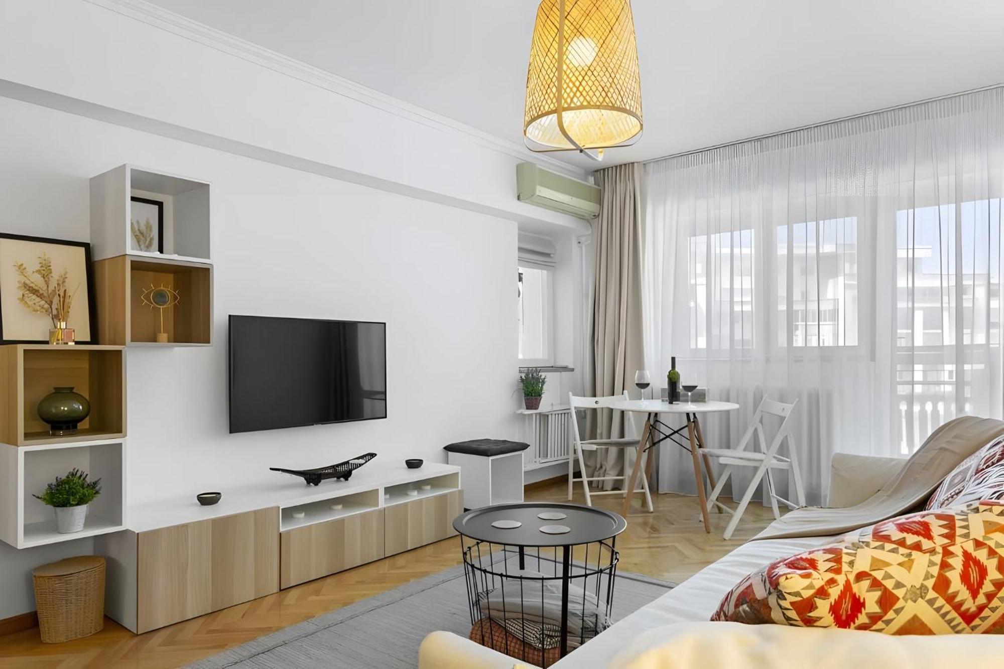 Unirii Green Apartment Bukarest Eksteriør billede